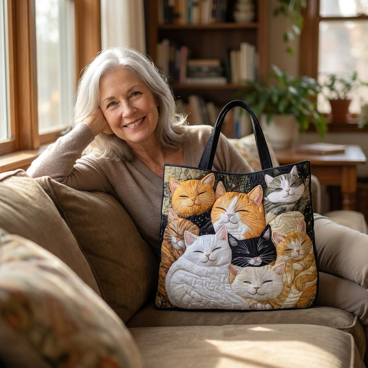 Artisanal Quilted Bag - Sleeping Kittens — lifestyle