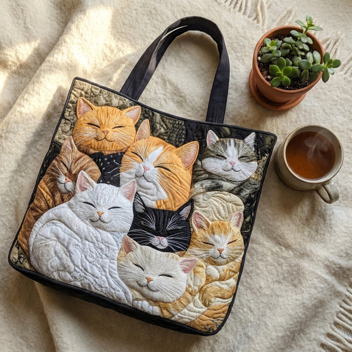Artisanal Quilted Bag - Sleeping Kittens — styled