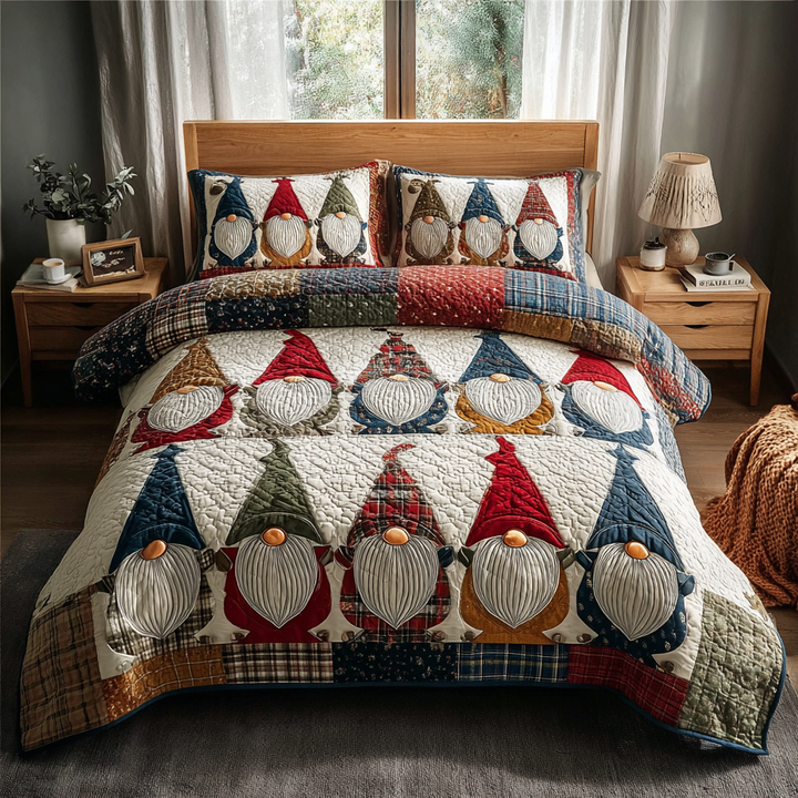 Gnome 3-Piece Quilted Bedding Set